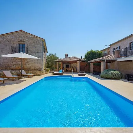 Villa Radetici Radetići